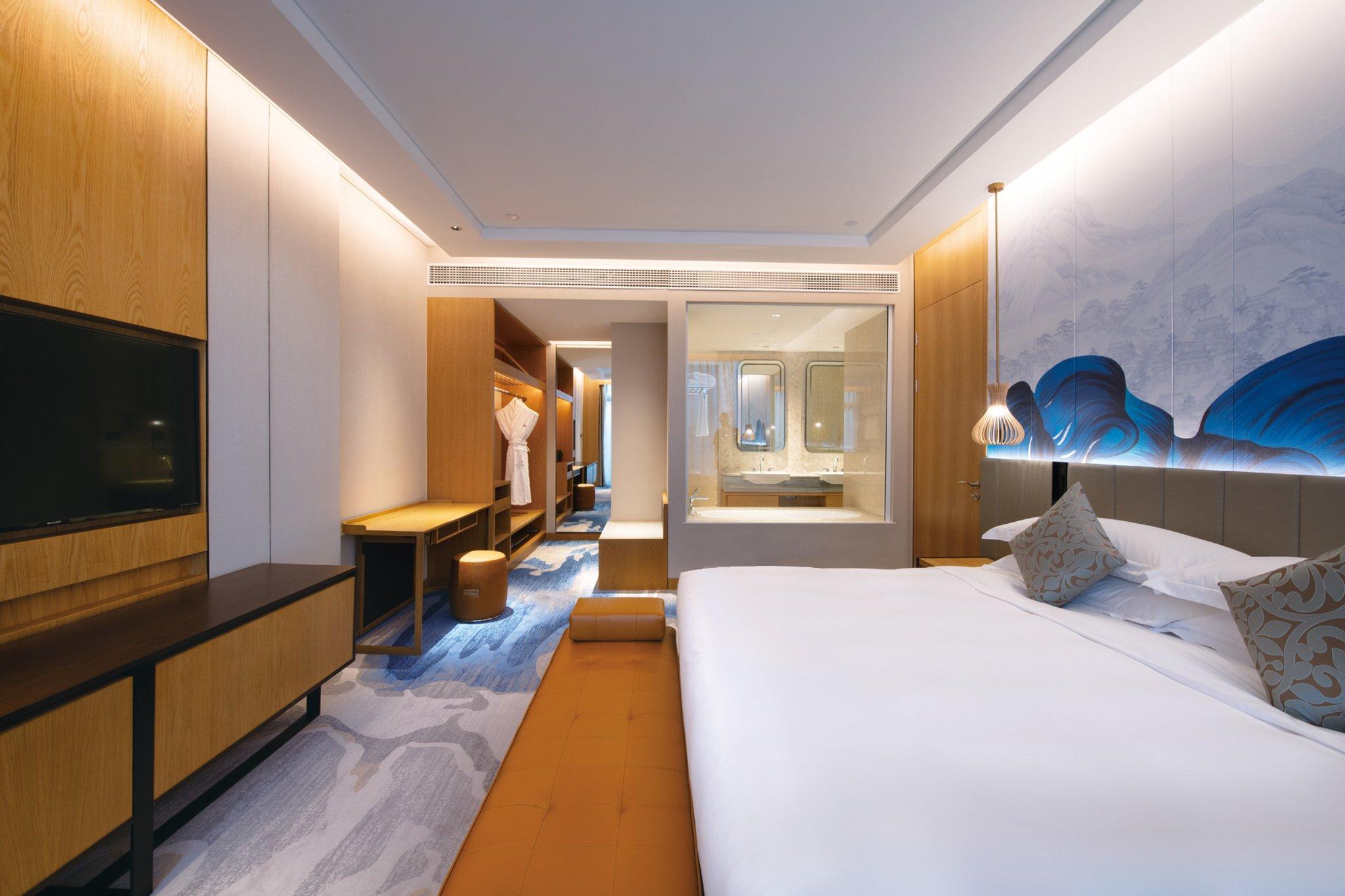 Crowne Plaza Huzhou, An Ihg Hotel Exterior photo